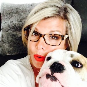 Meet your Posher, Melanie